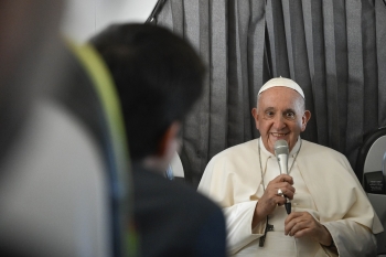 Portugal – Le Pape François : « Les jeunes sont religieux, ils recherchent une foi qui ne soit pas hostile, qui ne soit pas artificielle, qui ne soit pas légaliste... Une rencontre avec Jésus-Christ ! »