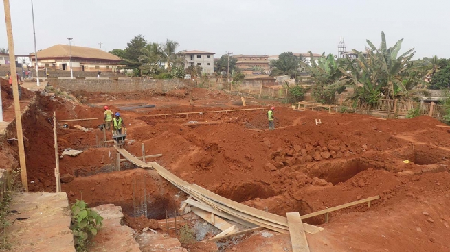 Camerún – Mejorando el acceso a una educación de calidad