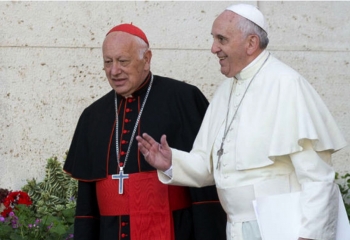 Chile - Welcome Pope Francis! Two Salesian bishops receive the Holy Father.