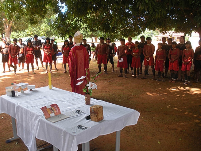 Brazil - The Salesian mission between the Xavante