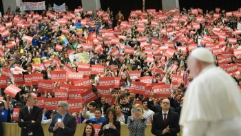 Vatican – Le Pape invite les jeunes à rêver un avenir fondé sur la paix et le dialogue