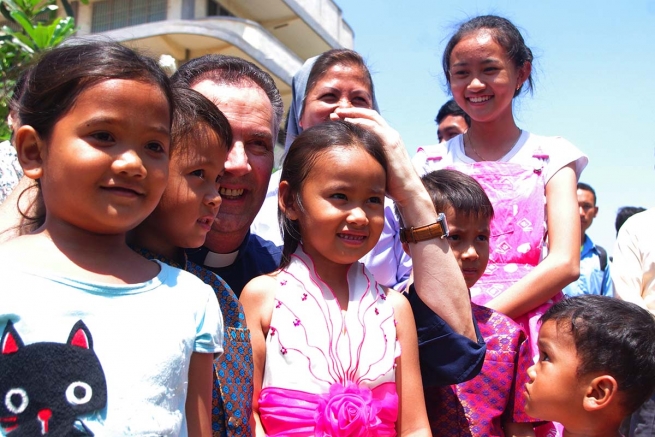 RMG – Apelo missionário do Reitor-Mor aos Salesianos de Dom Bosco