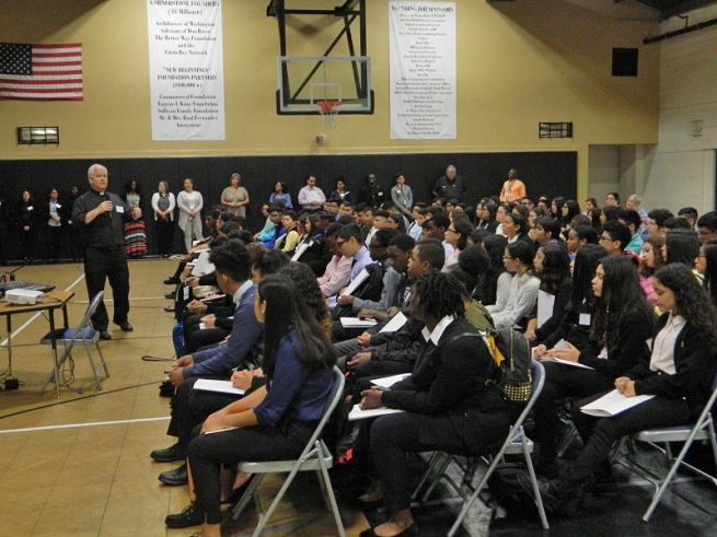 Estados Unidos – Cursos propedêuticos na “Don Bosco Cristo Rey”