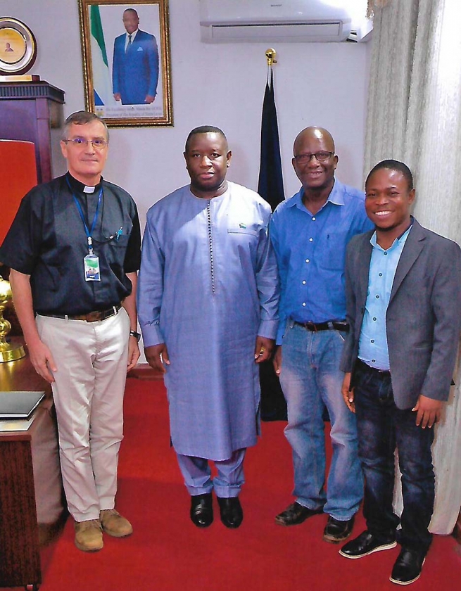 Sierra Leone - President receives Director of "Don Bosco Fambul" and congratulates the latter's work for children