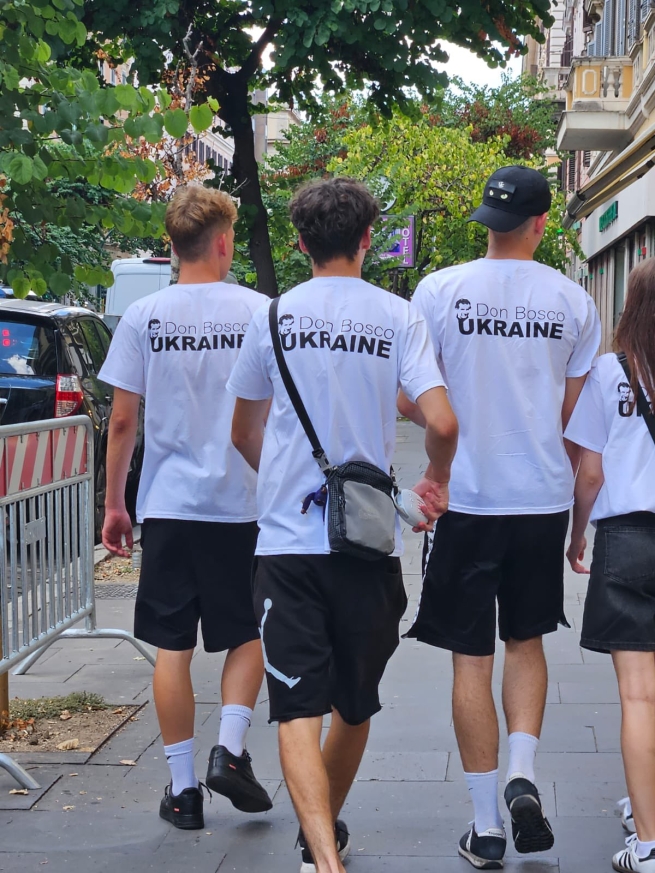 Italia – Jubileo de los Jóvenes,  jóvenes ucranianos presentes en Roma; y los salesianos siempre a su lado