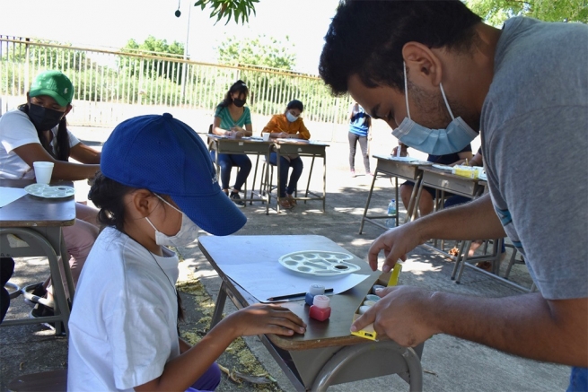 El Salvador – I “Pomeriggi in famiglia” di “FUSALMO”