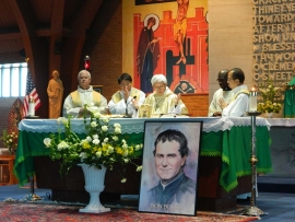 Estados Unidos – El Cardenal Zen celebra la fiesta de Don Bosco en la obra “Don Bosco Cristo Rey”