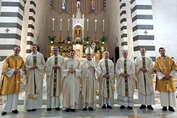 Italia - El salesiano Marco Giovanni Tagliavini ordenado sacerdote por Monseñor Alberto Lorenzelli