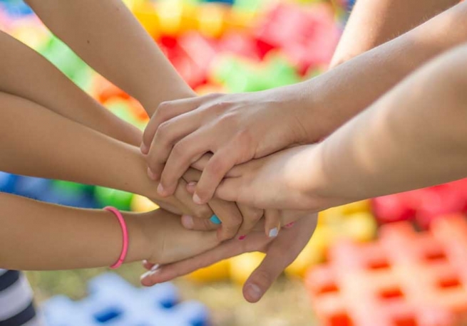 França - Todos unidos pela educação!