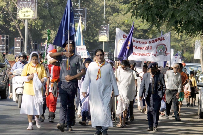 India - 13th National Boscoree: young Scouts and Salesian guides at work for peace, harmony and holiness