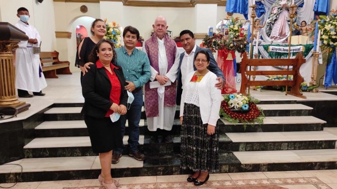 Guatemala - 4 new members of Salesian Cooperators Association