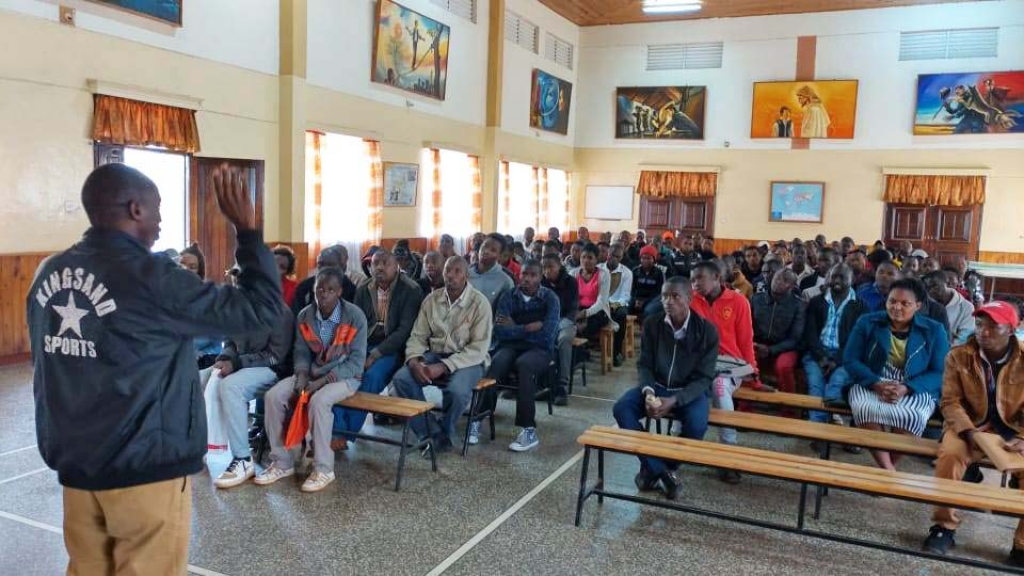 Kenya – Esame di ammissione per entrare alla “Don Bosco Boys Town”