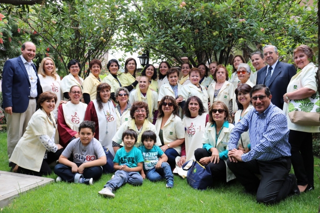 Bolivia – "Damas Salesianas" show their love for humanity