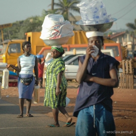 Polônia – Fotos de mulheres africanas do “Serviço Voluntário Missionário Salesiano Jovens para o Mundo”