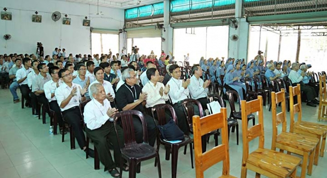 Vietnam – In mille partecipano alla Giornata della Famiglia Salesiana del Vietnam