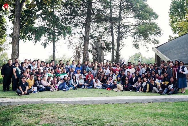 Bolívia – A Rede Educativa das Escolas Populares Dom Bosco fortalece a qualidade educativa e a cultura pedagógica