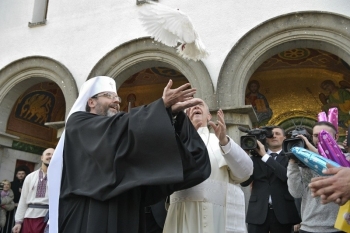 Italy - Pope Francis pays tribute to Mons. Stepan Czmil, SDB