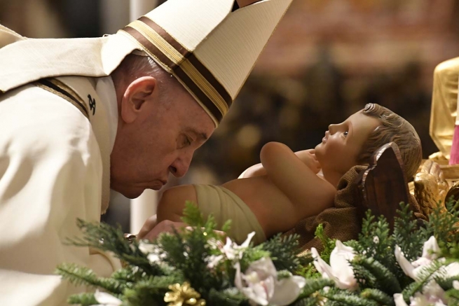 Vaticano - El Papa Francisco celebra la Misa de Navidad