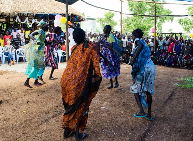 Ethiopia - New opportunities for the future of refugees, thanks to Salesians and VIS