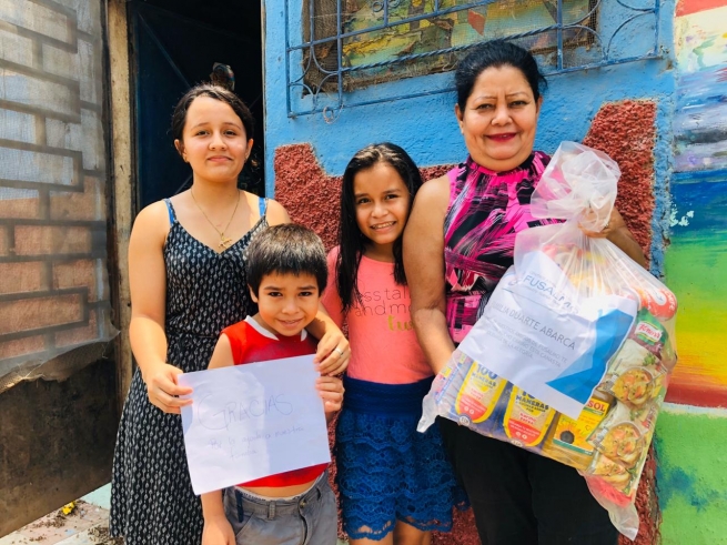 El Salvador – Joy of Solidarity in contrast to Covid-19 and tropical storm Amanda