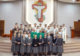 Coreia do Sul – “Viver o Mistério: a verdadeira autoridade do amor”. Superiores da Família Salesiana são profundamente impactados por conferência sobre o serviço da autoridade