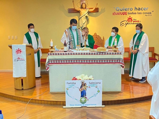 Ecuador – “Vivir en sintonía con Jesús”: un reto que congregó a la Familia Salesiana