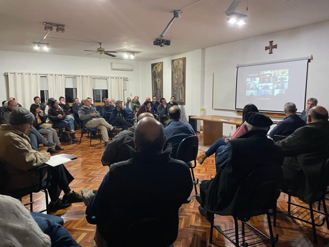 Uruguay – Conversatorio sobre la realidad consagrada salesiana