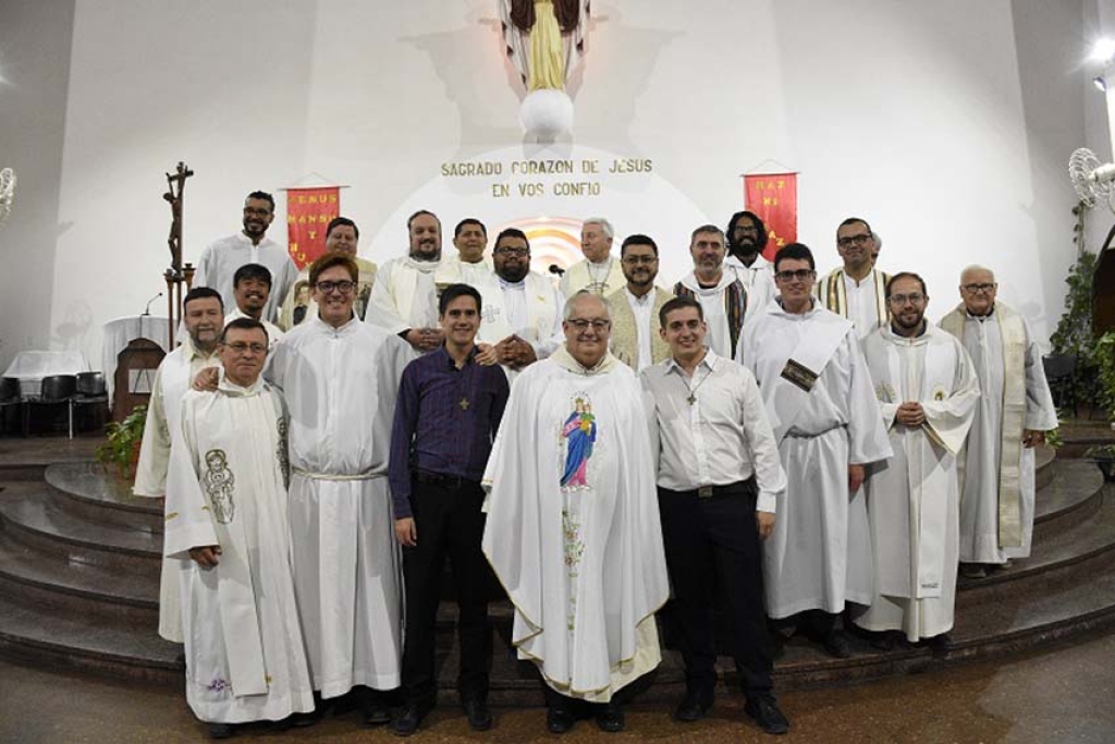 Argentina - Perpetual profession of two Salesians, Hugo Harrington and Mauricio Calgaro