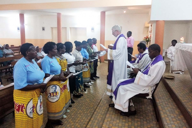 Mozambique - Eight new members of Association of Salesian Cooperators