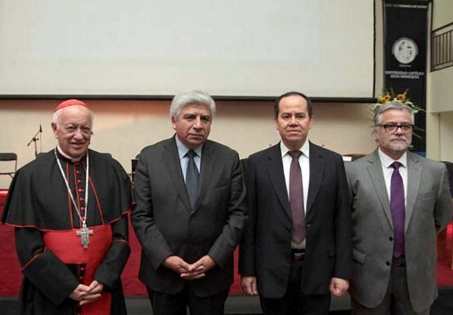 Cile – Il Rettor dell’Università Don Bosco di El Salvador inaugura l’Anno Accademico dell’Università Cattolica Silva Henríquez