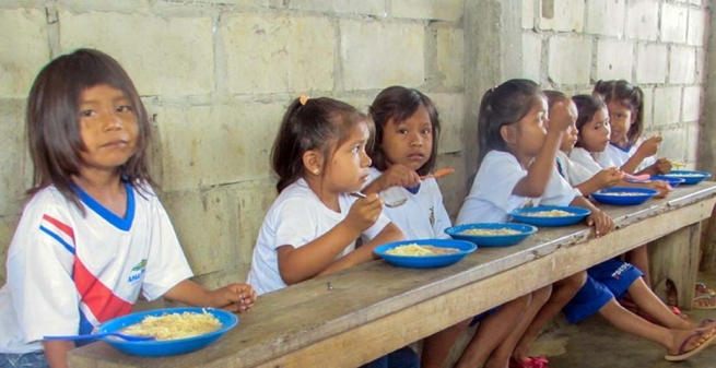 Brasil – Cuidando los sueños de los niños indios