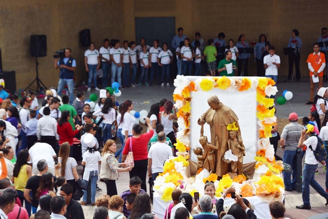 México – “La Ciudad Don Bosco” recebe a relíquia do Santo dos Jovens