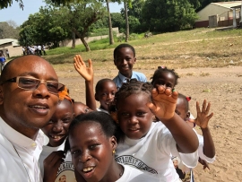 Gambia - Apertura de una nueva misión salesiana en Kunkujang