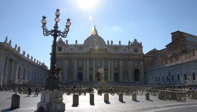 Vatican – Signature de la convention entre Secrétariat pour la Communication et Salésiens