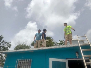 Puerto Rico – DBCR Students and Staff Spend a Week of Service, Prayer, and Play in San Juan