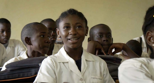 Cameroon – Classrooms full of life in new Salesian secondary school in Mimboman