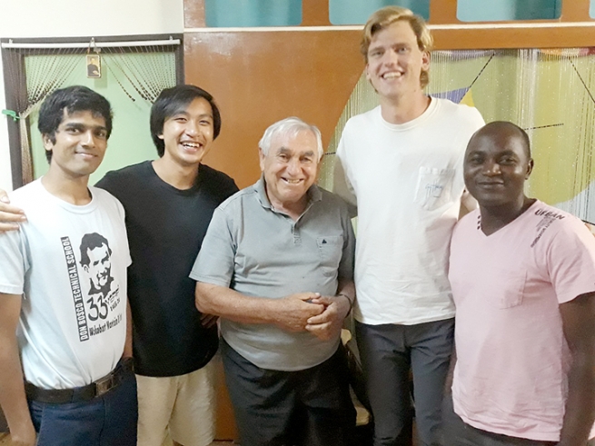 Papua New Guinea – Fr Palukku, SDB: Lay Missionary Volunteers make our educative experience complete