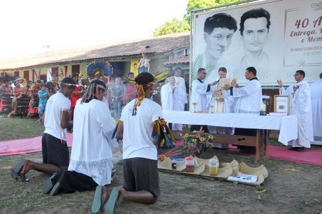 Brasil – 31 de enero: apertura de la investigación diocesana sobre el martirio del Padre Rodolfo Lunkenbein y de Simão Bororo