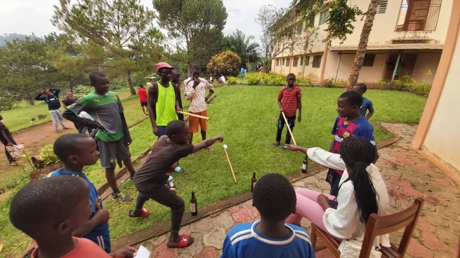 Cameroon – Inauguration of Bosco Youth Centre at “Saint Augustine” Theologate in Yaoundé