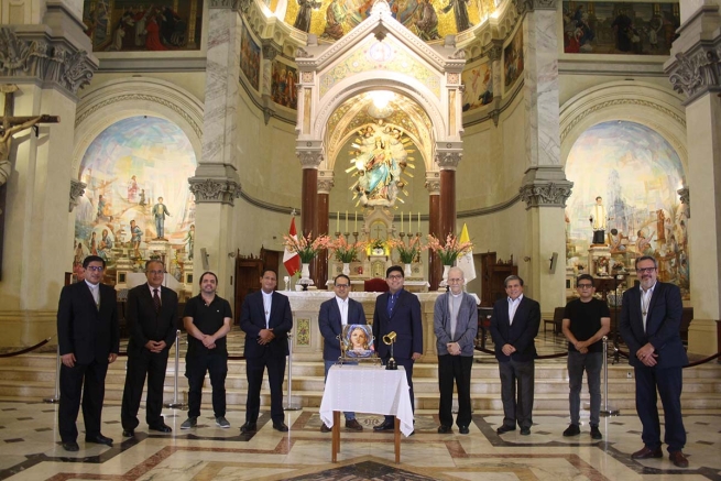 Peru – O livro sobre a Basílica de Maria Auxiliadora em Lima ganha o prestigioso "Prêmio Luces"