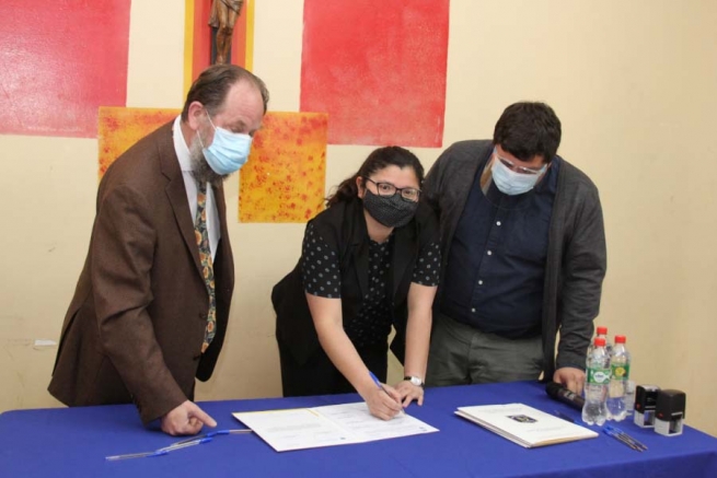 Chili – L’école agricole salésienne de Catemu et d’autres institutions partenaires inaugurent le premier Centre Régional de Formation Agro-Ecologique