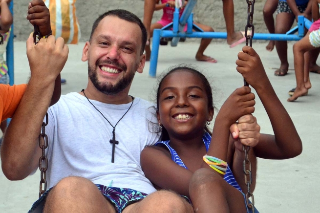 Ecuador – “Mi experiencia en Esmeraldas será única e inigualable”: Gino el voluntario uruguayo