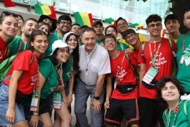 Portugal - Más de 9.000 jóvenes en el SYM DAY de Estoril