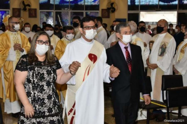 Brazylia – Święcenia kapłańskie salezjanina diakona Magno Fonzara Albuquerque