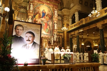 Italia – Eucaristía de acción de gracias por el don de la santidad de Artémides Zatti: desde Valdocco el Rector Mayor expresa su agradecimiento a Dios y celebra el valor de la vocación laical salesiana