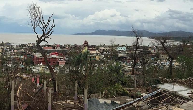 Haïti – L’ouragan « Matthew » dévaste le pays. Dégâts à l’œuvre de « Les Cayes »