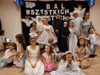 Polônia – Baile de Todos os Santos