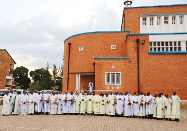 Democratic Republic of Congo – Concluding Eucharist of Fr Stefano Martoglio’s visit to the Central African Province (AFC)