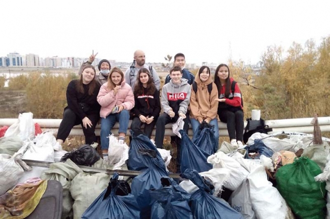 Rusia – Salesianos y jóvenes juntos en una iniciativa ambiental