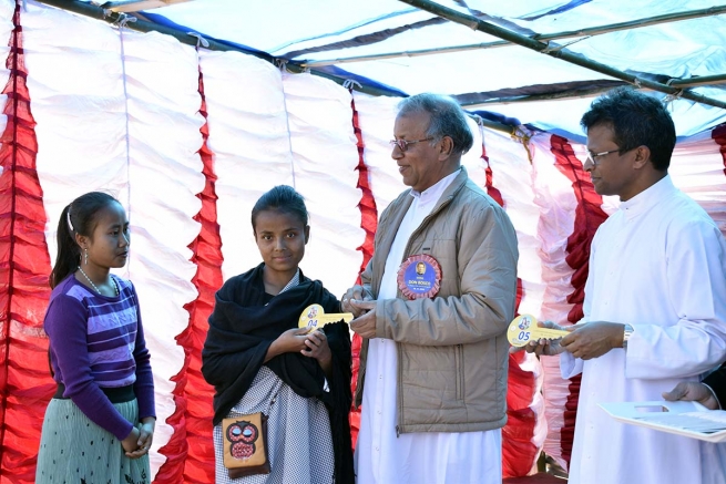 Inde – Inauguration et bénédiction du nouveau village « Dong Don Bosco »